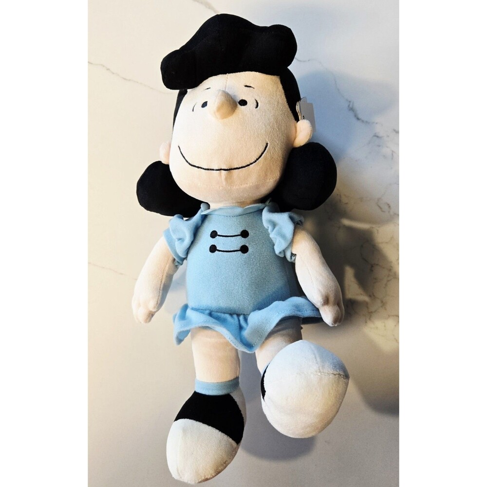 RARE Peanuts Lucy Plush Doll VHTF Cedar Fair Exclusive NEW w HANGTAG NEW